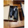 Image 2 : 2 PAIRS NEW DOCKERS LEATHER SHOES SIZE 9 1/2