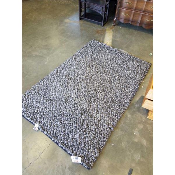 CROFT HANDMADE RUG - 120 X 180 CM