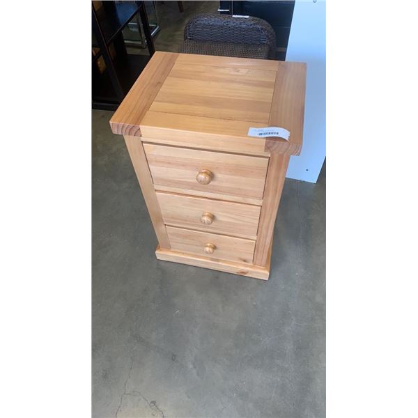 3 DRAWER PINE NIGHTSTAND