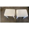 Image 2 : 2 SMALL WHITE SIDE TABLES