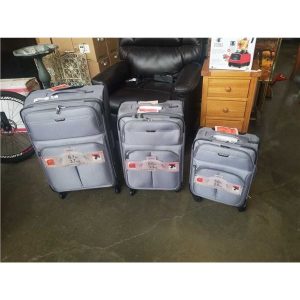 BRAND NEW RICARDO BEVERLY HILLS SANTA MONICA 3 PIECE PLATINUM EXPANDABLE LUGGAGE SET