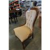 Image 2 : Vintage studded chair