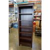 Image 1 : MODERN 6 FOOT BOOKSHELF