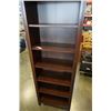 Image 2 : MODERN 6 FOOT BOOKSHELF