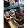 Image 1 : LUGGAGE BAG AND 2 HAMPERS OF HATS