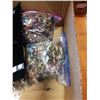 Image 2 : BOX OF COSTUME JEWELRY AND JEWELRY DISPLAYS