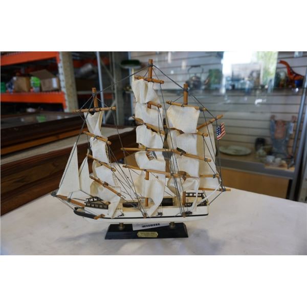 Clipper 1846 whaling ship model boat