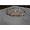 Image 2 : 2 PINK GLASS SERVING BOWLS AND BLUE GLASS DISH
