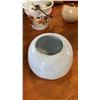 Image 8 : LOT OF PLANTER POTS