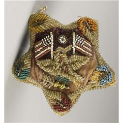 AN IROQUOIS BEADED CLOTH WHIMSEY c