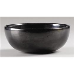 A SAN ILDEFONSO BLACKWARE BOWL c. 20th centu