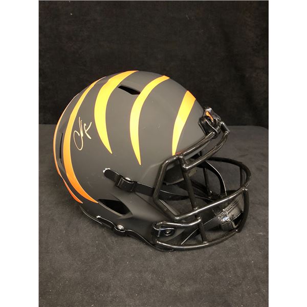 CHAD JOHNSON SIGNED BENGALS FULL-SIZE ECLIPSE ALTERNATE SPEED HELMET (BECKETT COA)