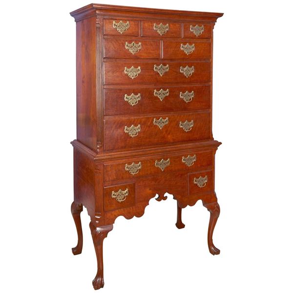 Walnut Wood Cabinet Queen Anne