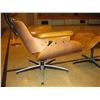 Image 6 : Leather And Aluminum Lounge Chair Herman Miller