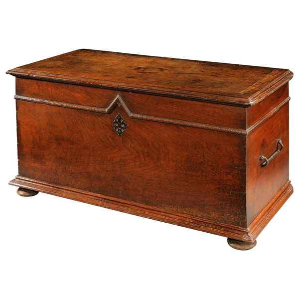 Walnut Wood Chest Louis XIV