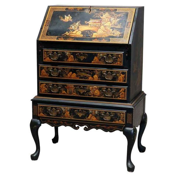 Rosewood And Matel Chest English