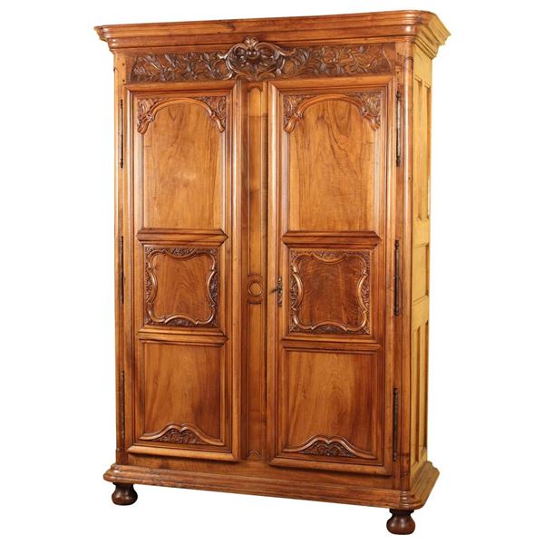 Walnut Wood Cabinet Louis XIV