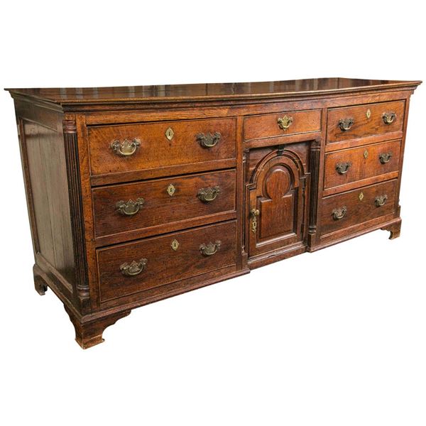Oak Wood And Brass Dresser George ||