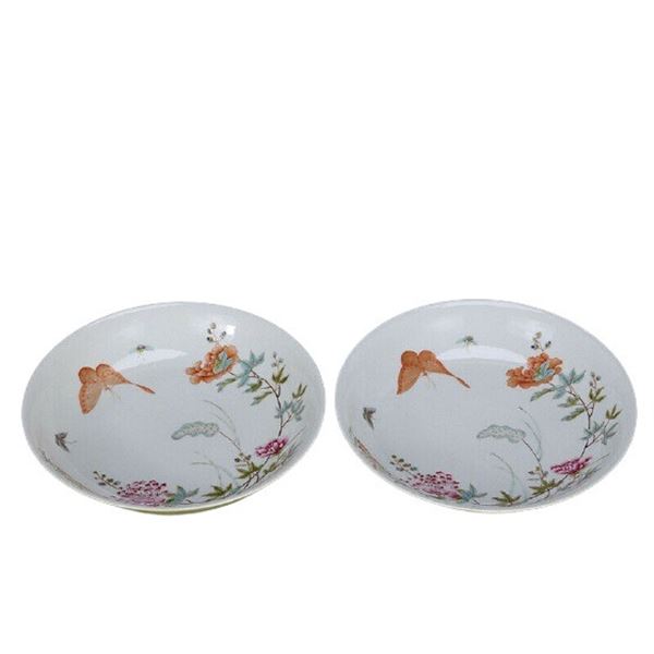 Chinese Famille Rose Porcelain Plate Pair Yongzheng Mark