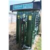 Image 4 : Lakeland Squeeze Chute with Palpation chute - Q catch head gate