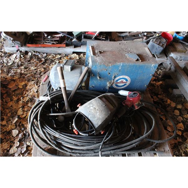 Miller Welder 225 with accessories