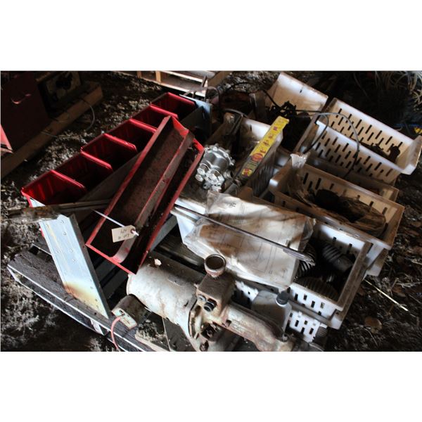 Hardware organizer, hardware