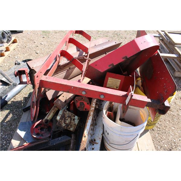 Misc metal (everything on pallet)