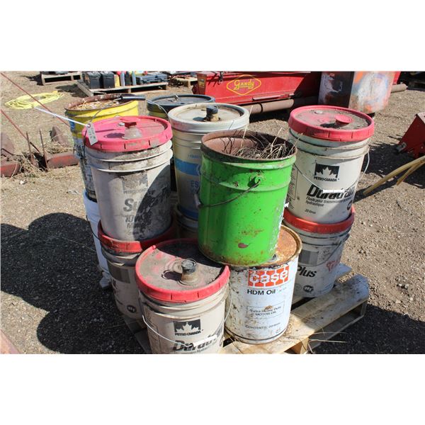Oil Pails (empty) (everything on pallet)