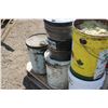 Image 3 : Oil Pails (empty) (everything on pallet)