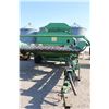 Image 1 : 1983 John Deere 7721 Pull Type Combine