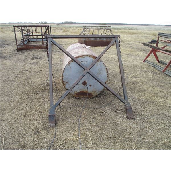 Fuel Tank and metal bracket