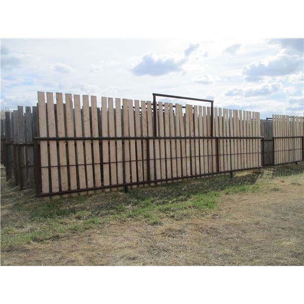 4 Standing Panels windbreaks 30'