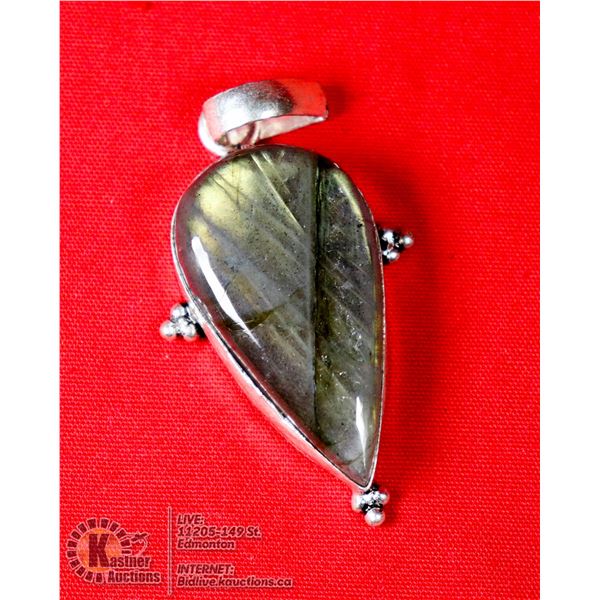 #23-NATURAL FIRE LABRADORITE PENDANT