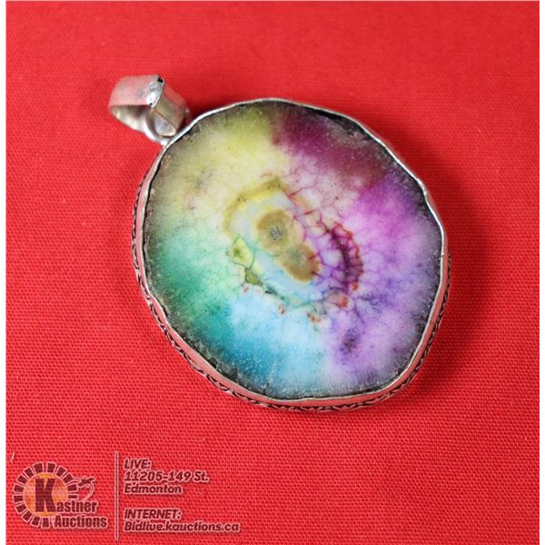#31-RAINBOW SOLAR QUARTZ PENDANT