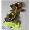 Image 1 : VINTAGE 1960S SOLID BRASS FLORAL CANDLE HOLDERS