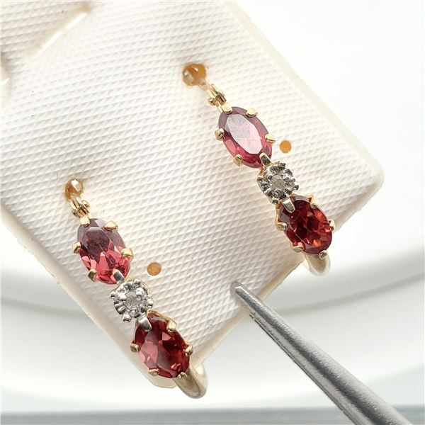 EC156-33 9K   GARNET&DIAMOND EARRINGS