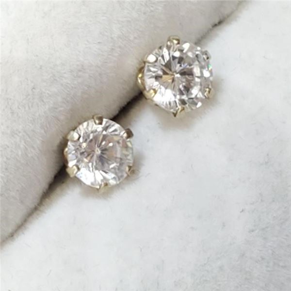 EC156-36  CZ EARRINGS