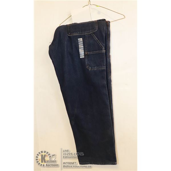NEW DAKOTA FLEECE LINED 40 X 32 JEANS