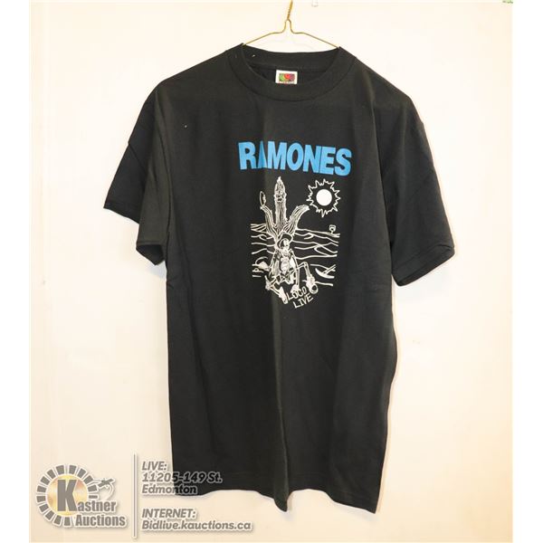 NEW SIZE MEDIUM RAMONES T-SHIRT.