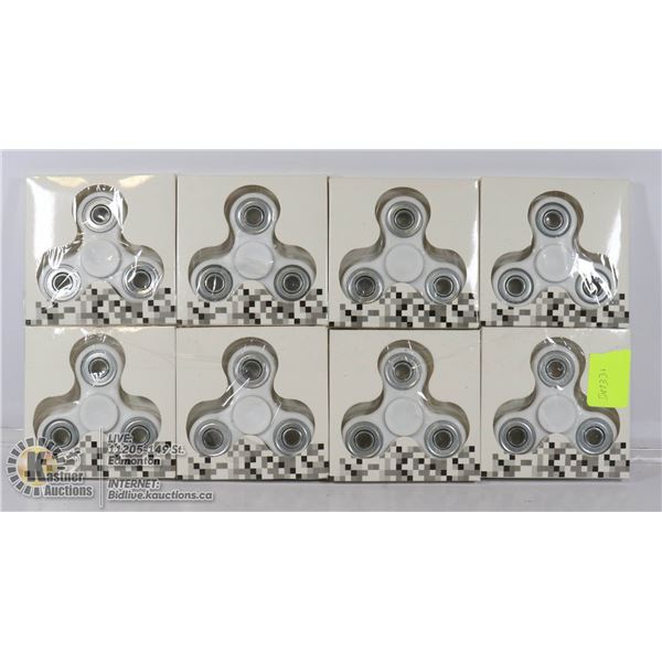 LOT OF 8 FIGIT SPINNERS