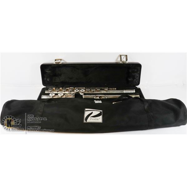 ARMSTRONG 104 FLUTE IN HARD CASE WITH FOLD UP