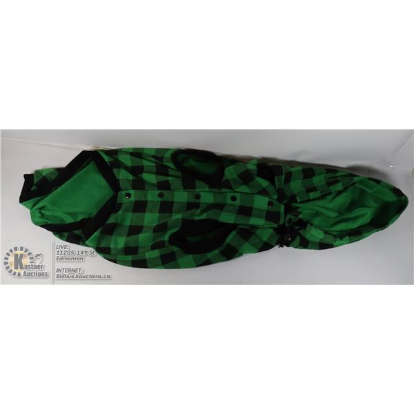 GREEN FLANNEL DOG COAT SIZE XL.
