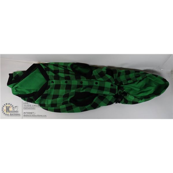 GREEN FLANNEL DOG COAT SIZE XL.