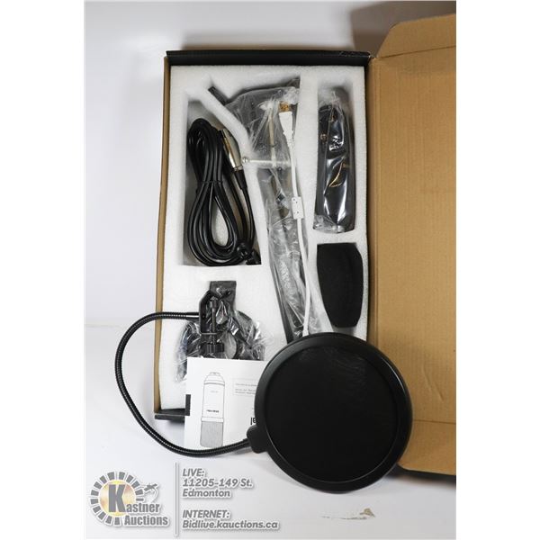 CONDENSER MICROPHONE WITH MOUNTING ARM AND POP