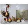 Image 1 : LARGE COLLECTION OF ROOSTER DECOR.