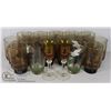 Image 1 : LARGE FLAT OF VINTAGE GLASSES.