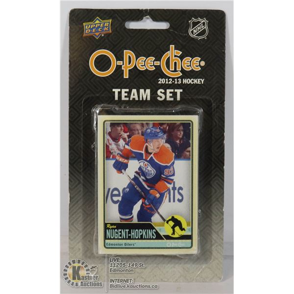 O-PEE-CHEE 2012-2013 OILERS TEAM SET.