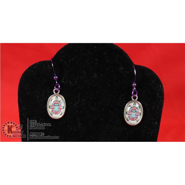 FIRST NATIONS TURTLES ON PURPLE HOOKS