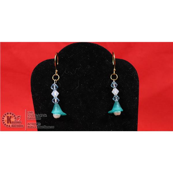 BLUE AND CLEAR SWAROVSKI CRYSTALS W/SWAROVSKI