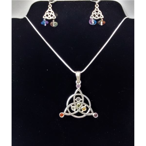 3)  SILVER TONE CELTIC KNOT PENDANT WITH